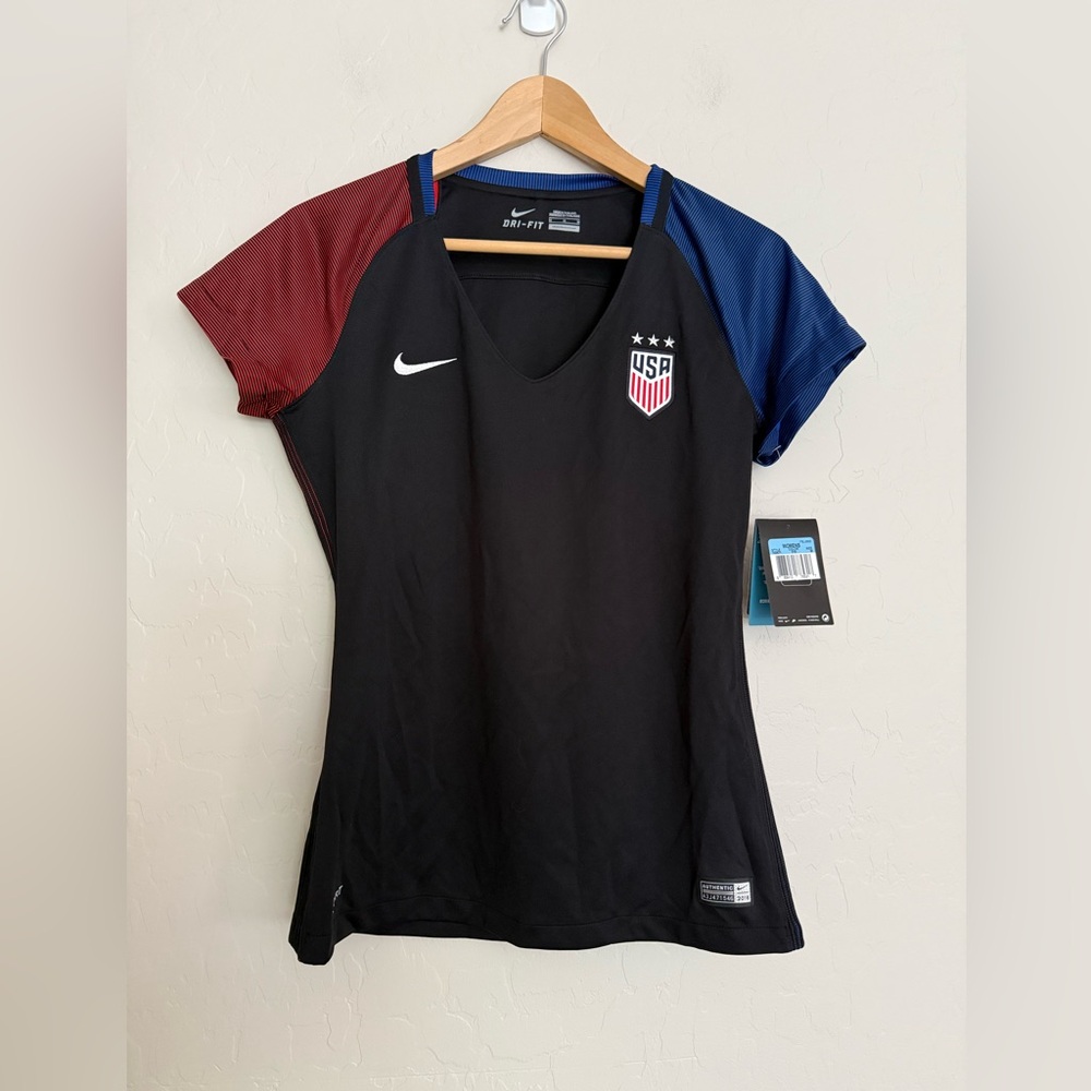 NWT Nike USA National‎ Team 2016 Soccer Black Jersey Women's Size Medium USWNT